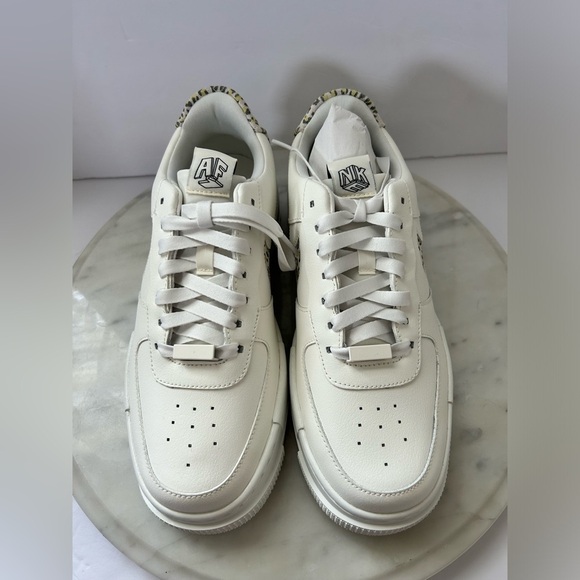 BRAND NEW IN BOX Nike Air Force 1 Pixel SE - WOMENS Size 9.0 US - leopard print - Picture 6 of 11